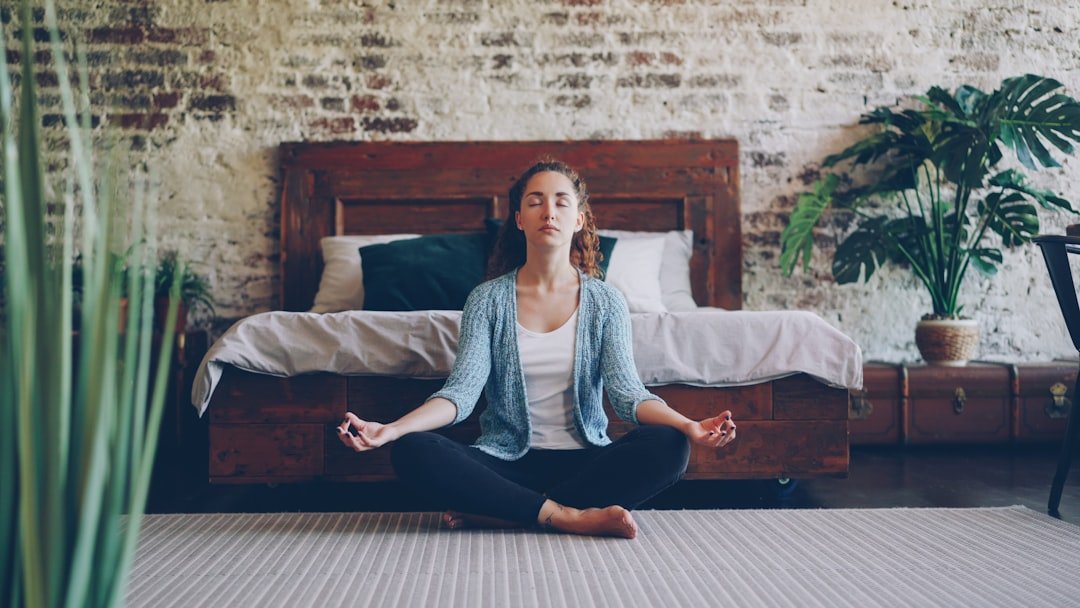 yoga relaksasi sebelum tidur